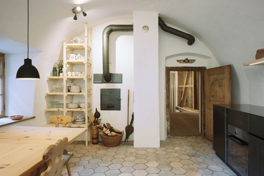 Fried AG - Ihr Schreiner | Galerie Grischa